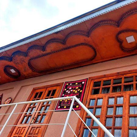 Istirohat Guest House 撒马尔罕 外观 照片