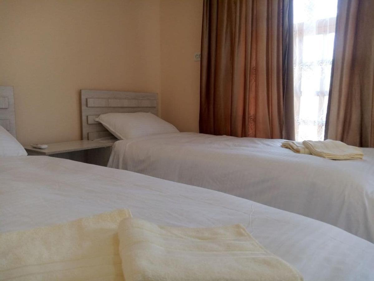 Istirohat Guest House 撒马尔罕 外观 照片