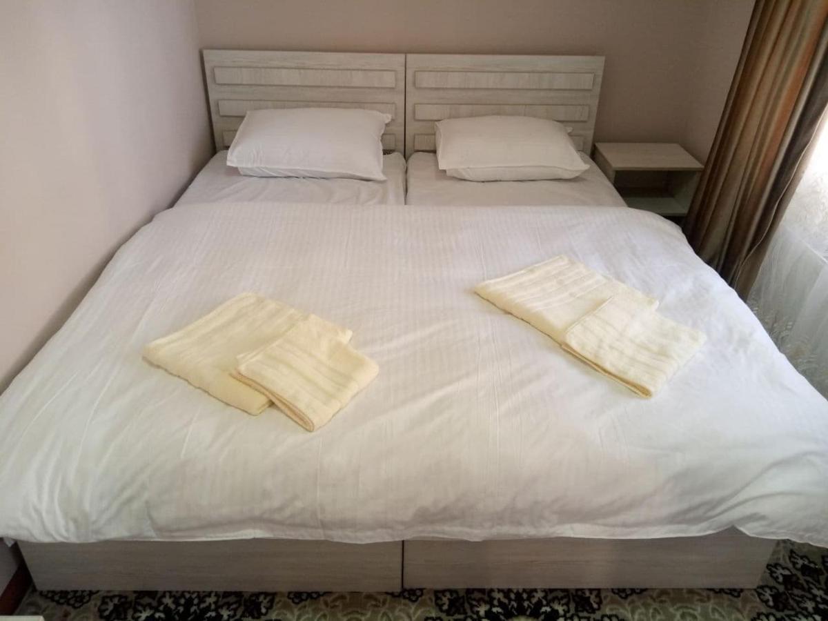 Istirohat Guest House 撒马尔罕 外观 照片
