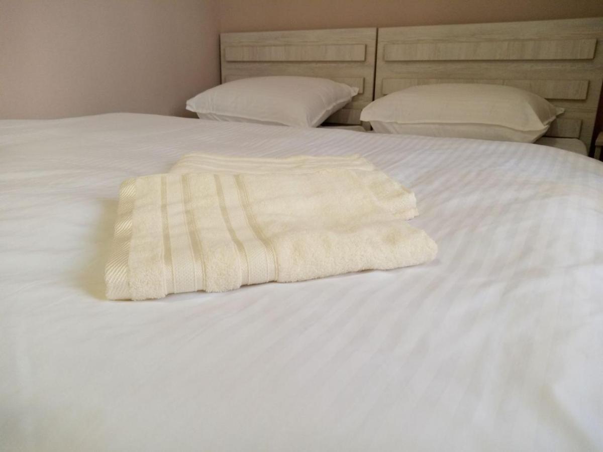 Istirohat Guest House 撒马尔罕 外观 照片